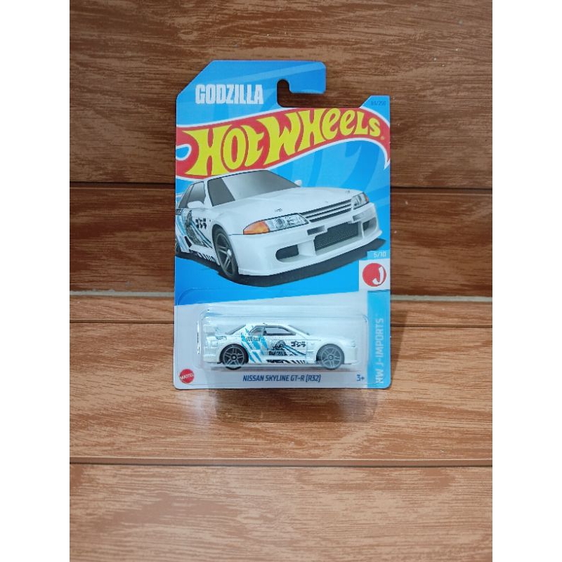 Hotwheels Nissan Skyline GTR R32 GODZILLA
