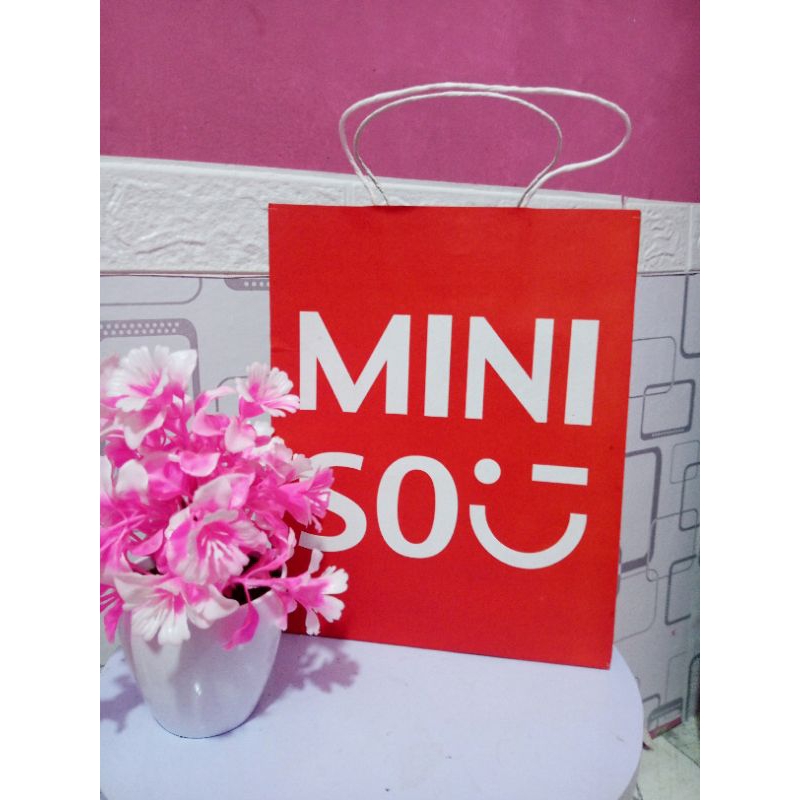 

PApper bag Miniso Ori