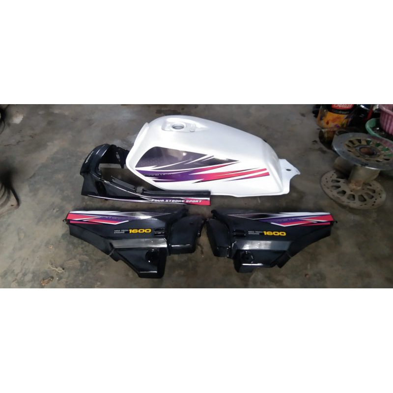 TANGKI TENGKI GL MAX PRO SET COVER AKI & BODY BELAKANG GL BEBAS REQUEST WARNA & FREE STRIPPING