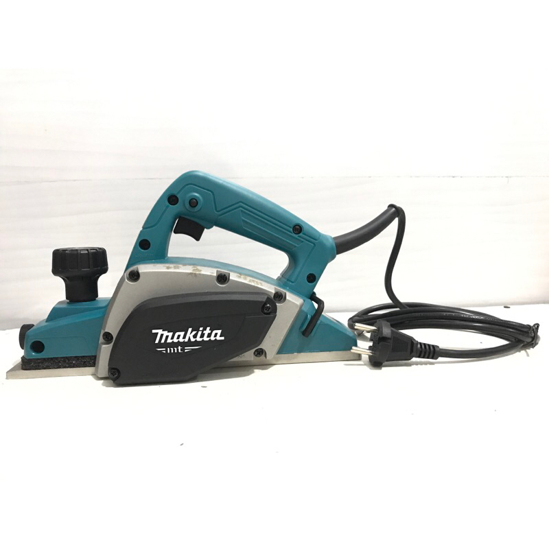 MAKITA MESIN SUGU MAKITA M1902B