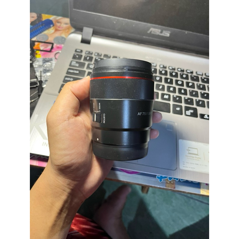 Lensa samyang 75mm f1.8 / lensa sony