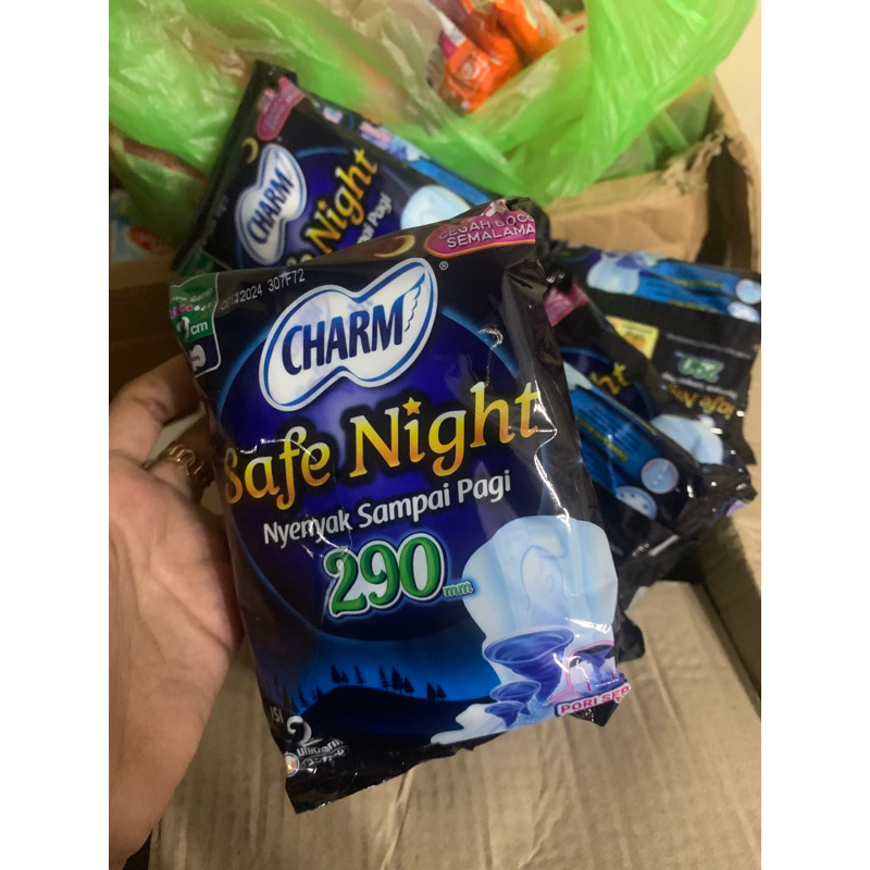 pembalut charm malam renceng 29cm