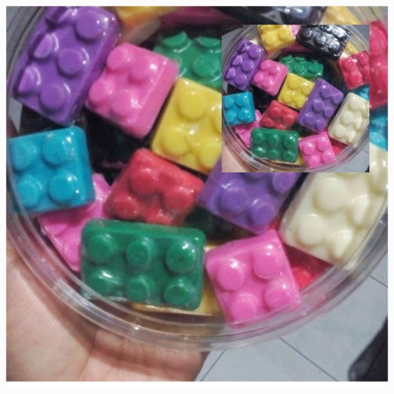 

coklat karakter lego toples 250gram