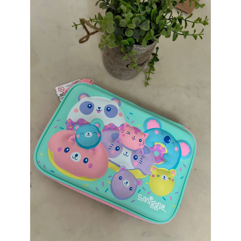 

Pencil Case Smiggle