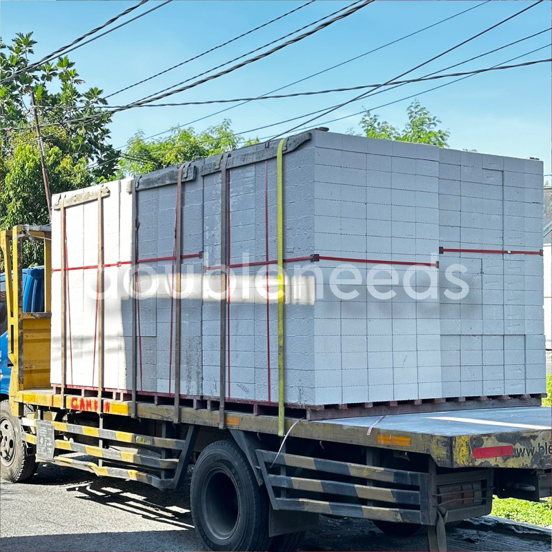 1RIT BATA RINGAN SUPERIOR TEBAL 10cm PENGIRIMAN WILAYAH SURABAYA / 1 TRUK BATA RINGAN 10cm