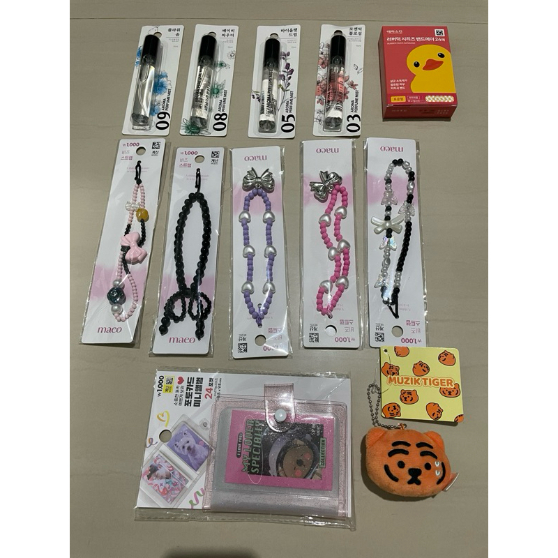 [READY] plaster duck kolbuk photocard collection book daiso korea