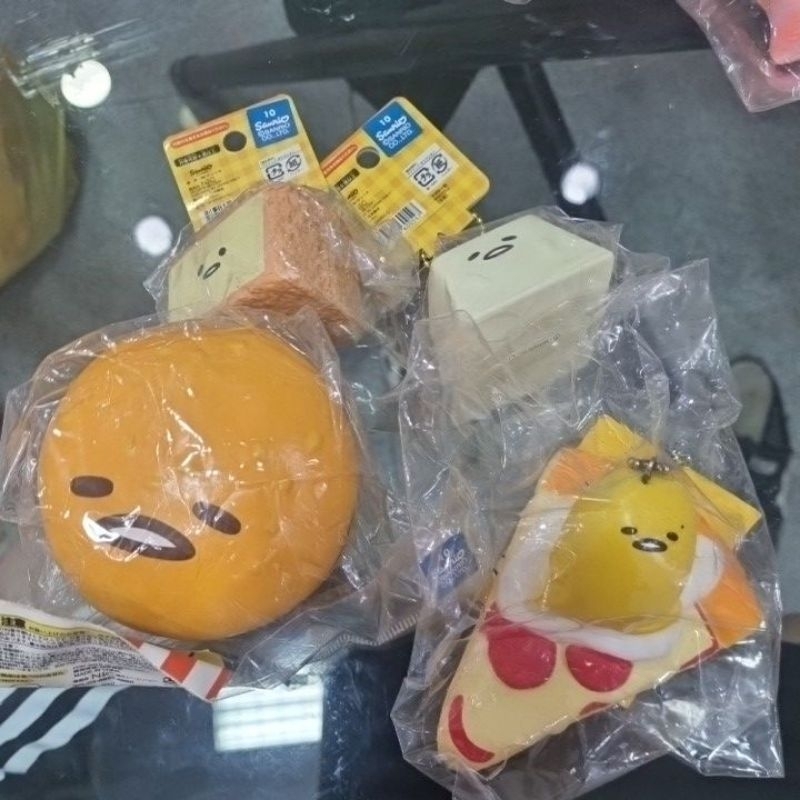 sanrio tagged squishy gudetama rare
