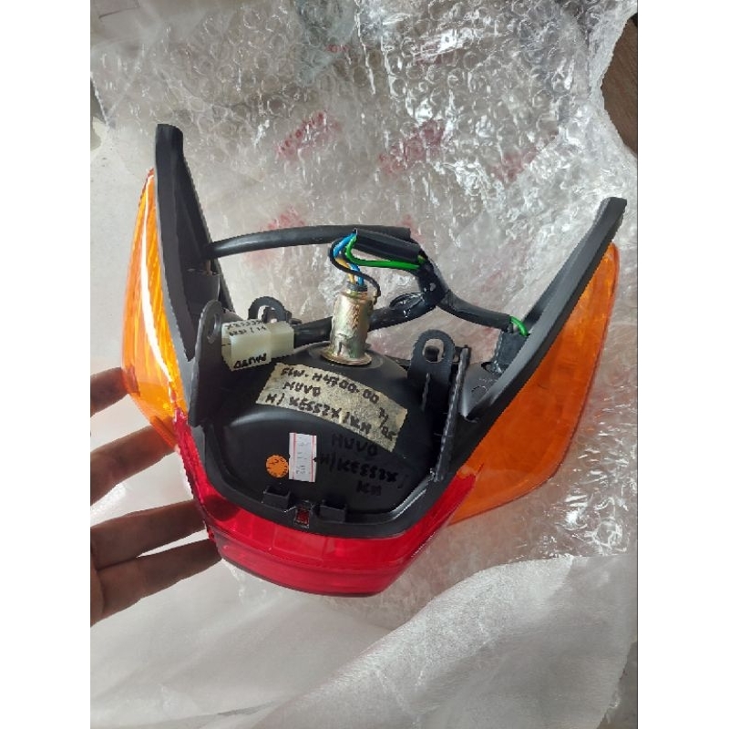 lampu stop lampu belakang nouvo lele original new old stok