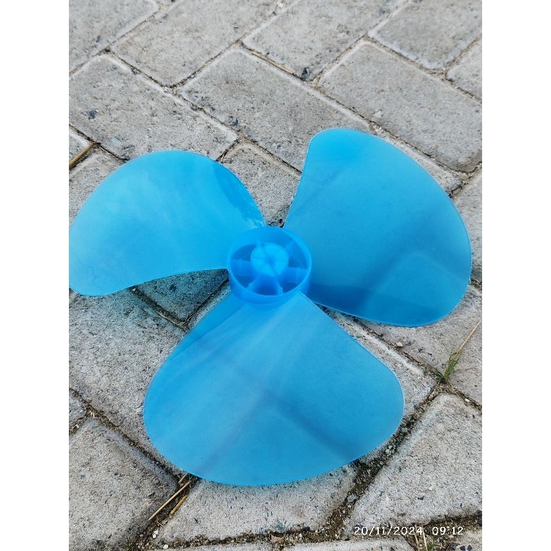 Baling Baling kipas angin maspion