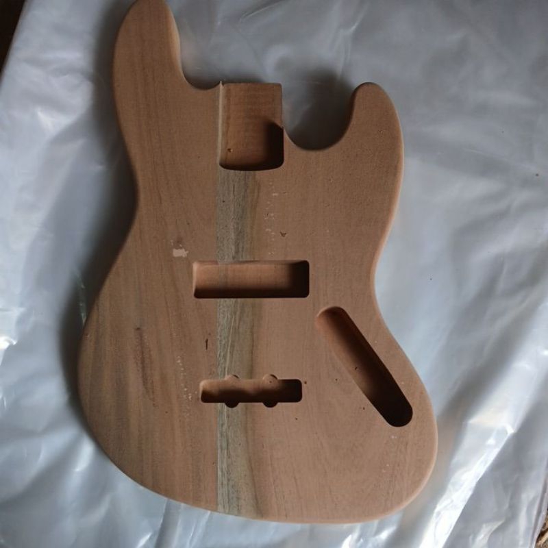 body jazz bass 4 string