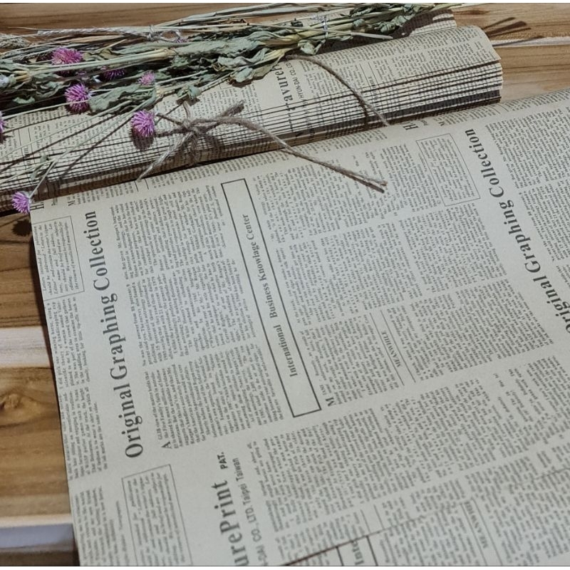 

Flower Wrapping Newspaper - Classic English