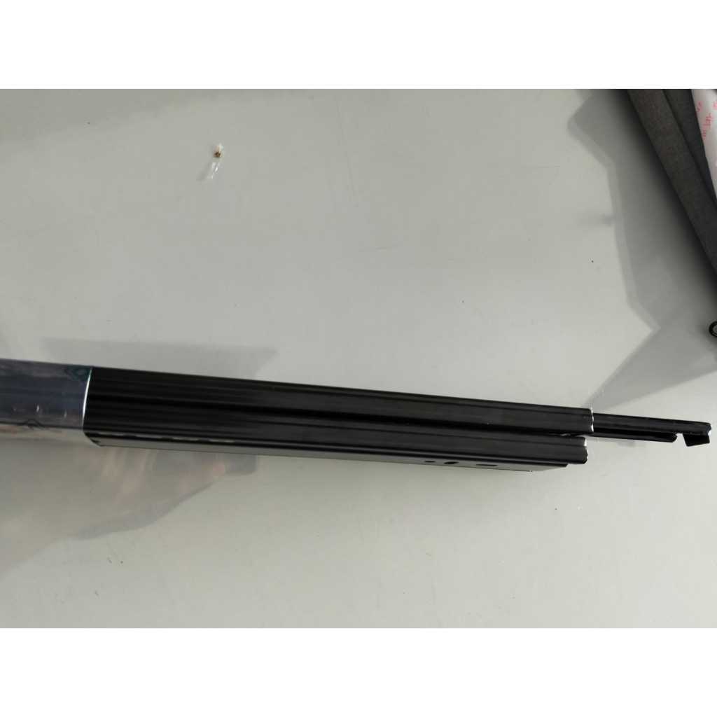 Rel Laci Dekson Double Track Dekson/rel laci hitam
