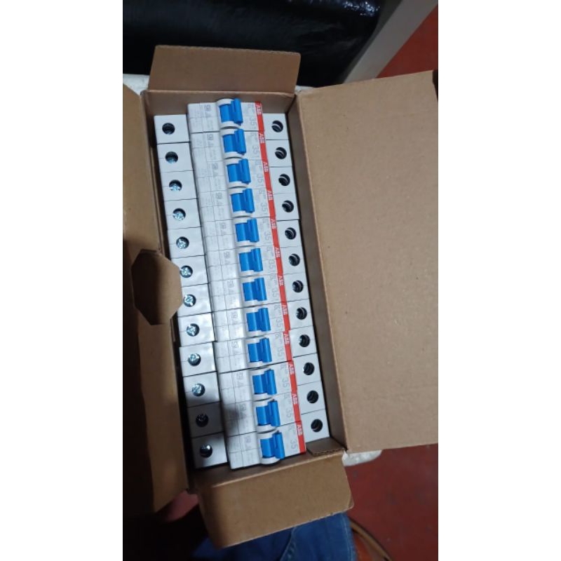 ABB Mcb 6 ampere plat biru PLN