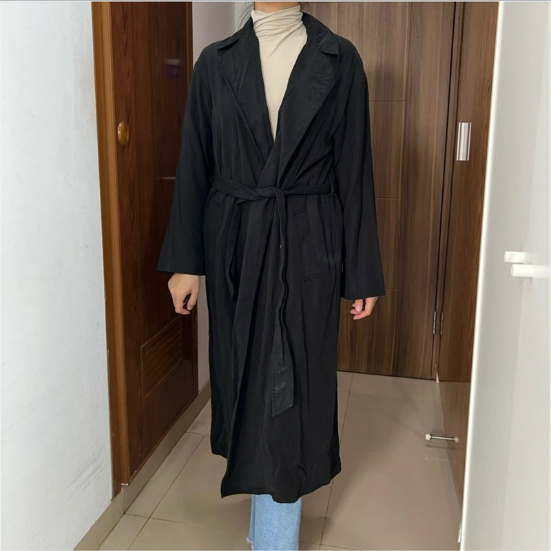 Zara Trench Coat Outer / Baju Outwear Cape Mantel - S / 26 / Washed Black