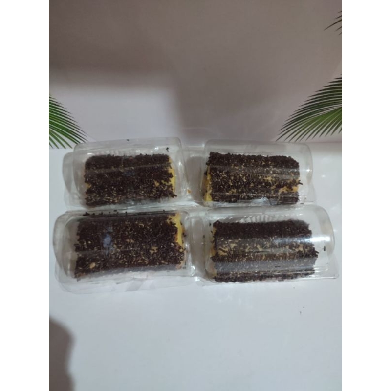 

Mini Bolu Gulung Selai Nenas Topping Meses