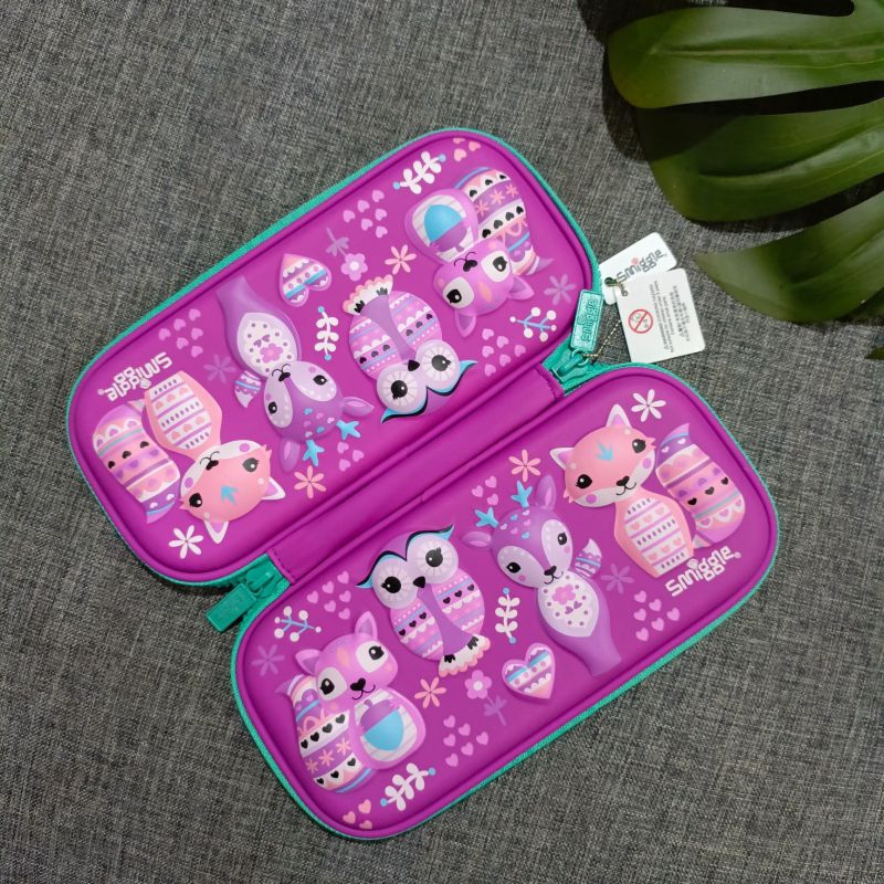

Kotak Pensil Smiggle Anak