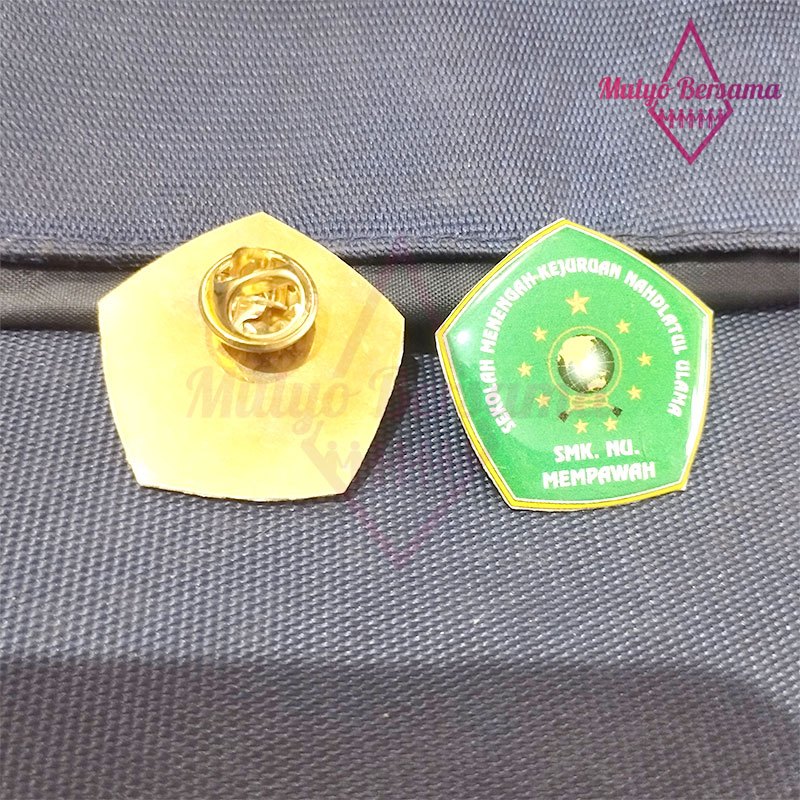 Pin Bros Osis Logo Osis Sekolah Custom Bahan Logam Pin Osis SMK NU - Mulyo Bersama