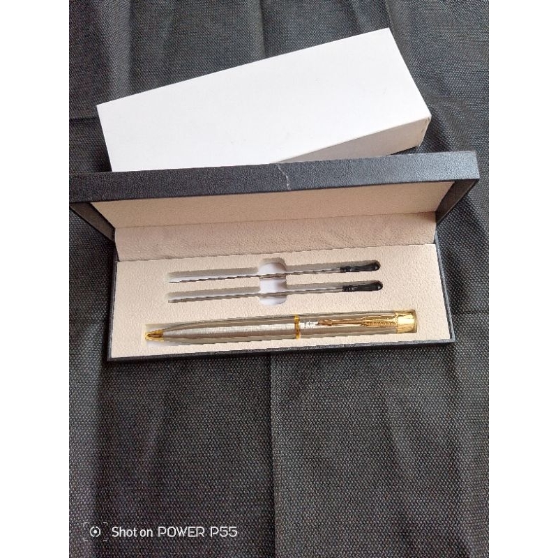

RB Pulpen Profesional Gifset Box Pen Parker Twist Action 2 Refill Pen Gratis Grafir Nama