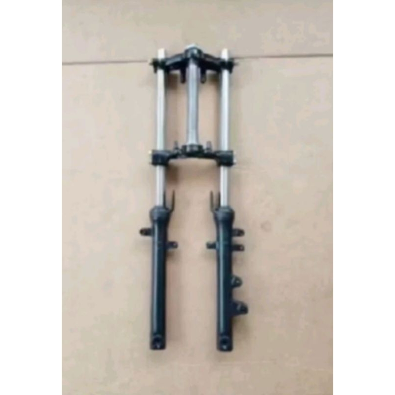 sokbreker depan+segitiga atas bawa 1set fulset motor Suzuki Satria Fu fasselit PNP satria Fu Thailan