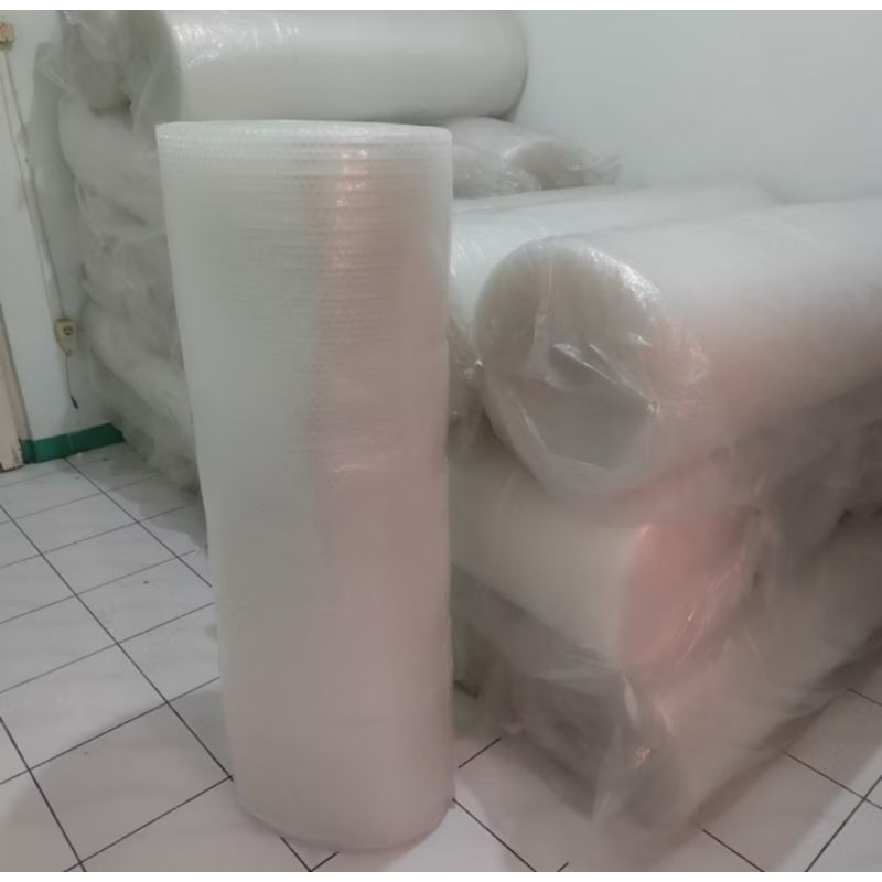 

HJK Bubble Wrap Bening Hitam 30x50 20x50 40x50 60x50 125x50