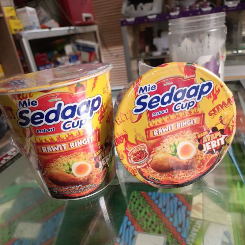 

Mie Sedap Cup Rawit bingit Rasa Ayam Jerit