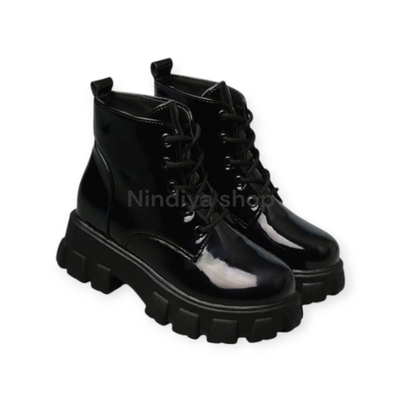 PREMIUM SEPATU WANITA BOOTS HITAM GLOSSY & HITAM DOFF SNEAKER DOCMAR BOOTS WANITA KOREAN STYLE