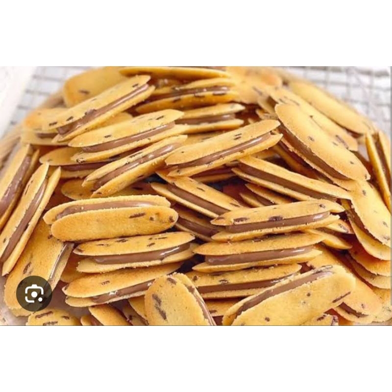 

lidah kucing nutella