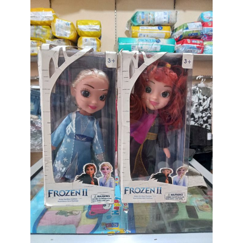 mainan barbie elsa dan anna