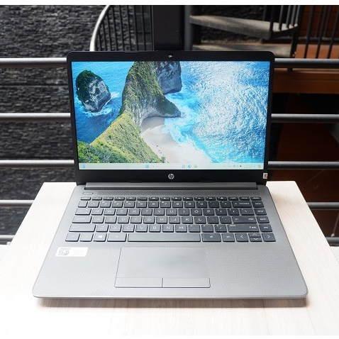 Laptop HP 245 G8 AMD Athlon Silver 3050U Ram 8Gb Ssd 512Gb SCU19074