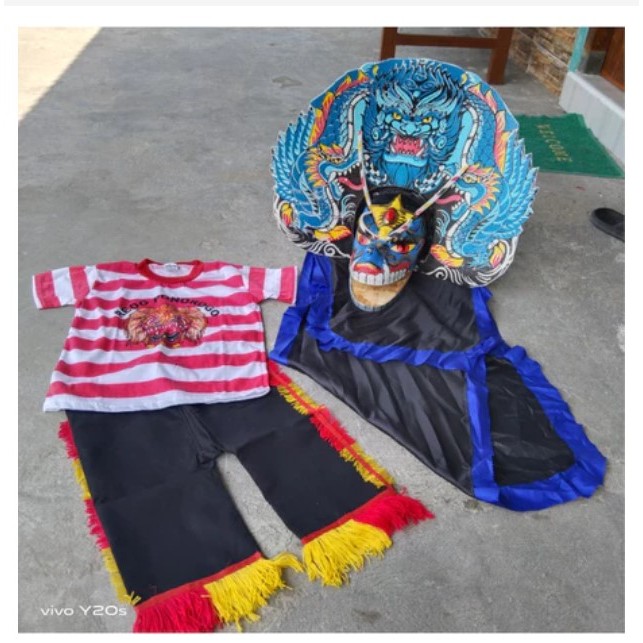 Barongan Pecut barongan anak2 umur 10 pecut bopo entul barongan jumantoro sakral warga psht barongan