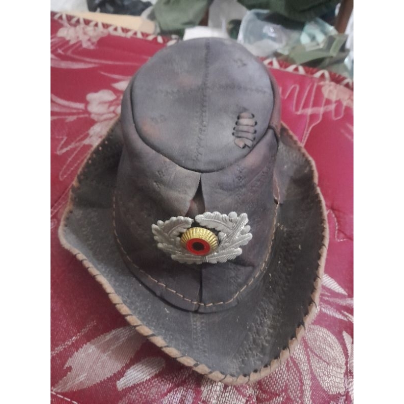 topi cowboy jerman vintage