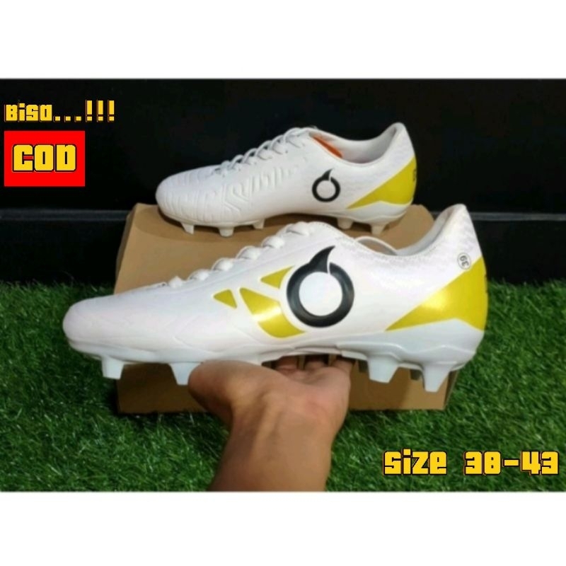 Sepatu bola ortuseigh BBS TERBARU/sepatu bola ortuseigh terlaris