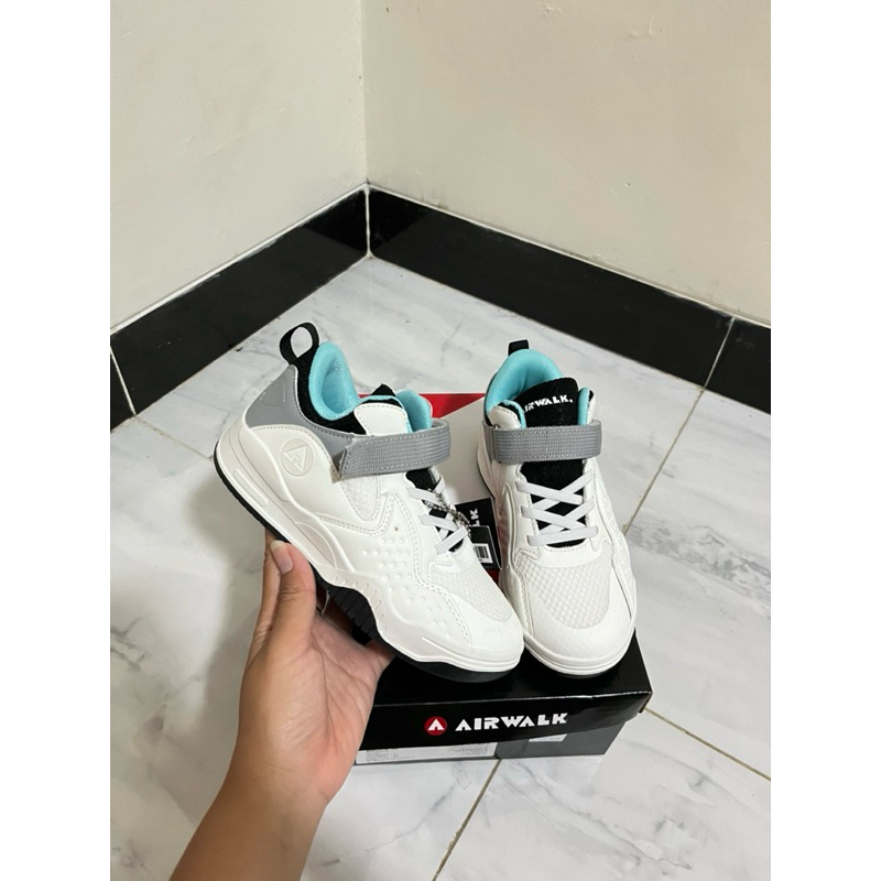 Sepatu Airwalk kids putih mix abu2 - biru sale 70% uk 30 ex display (BRUCE JR WHITE)