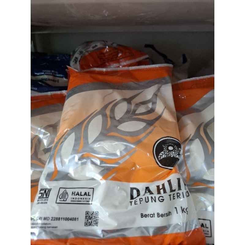 

Tepung Terigu Dahlia kemasan baru -Netto 1kg