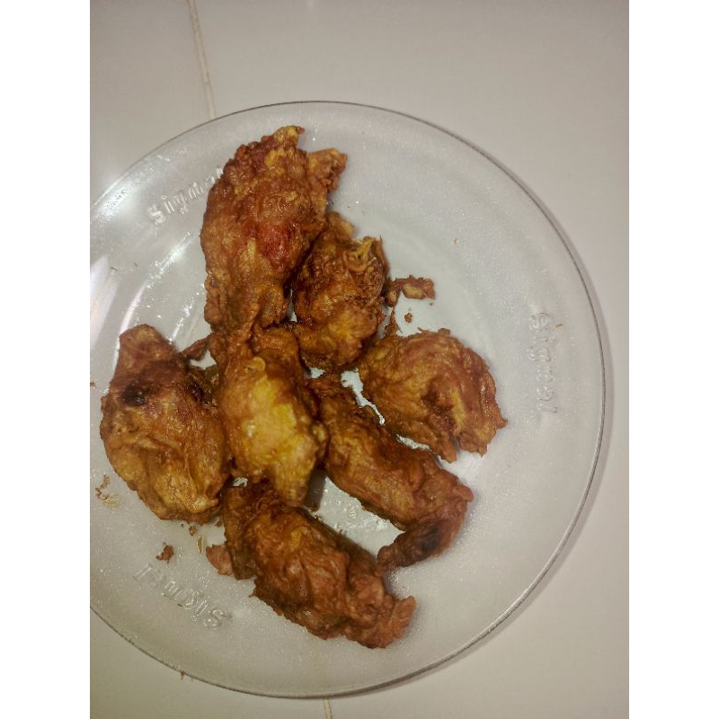 

ayam goreng bawang putih isi 7pcs