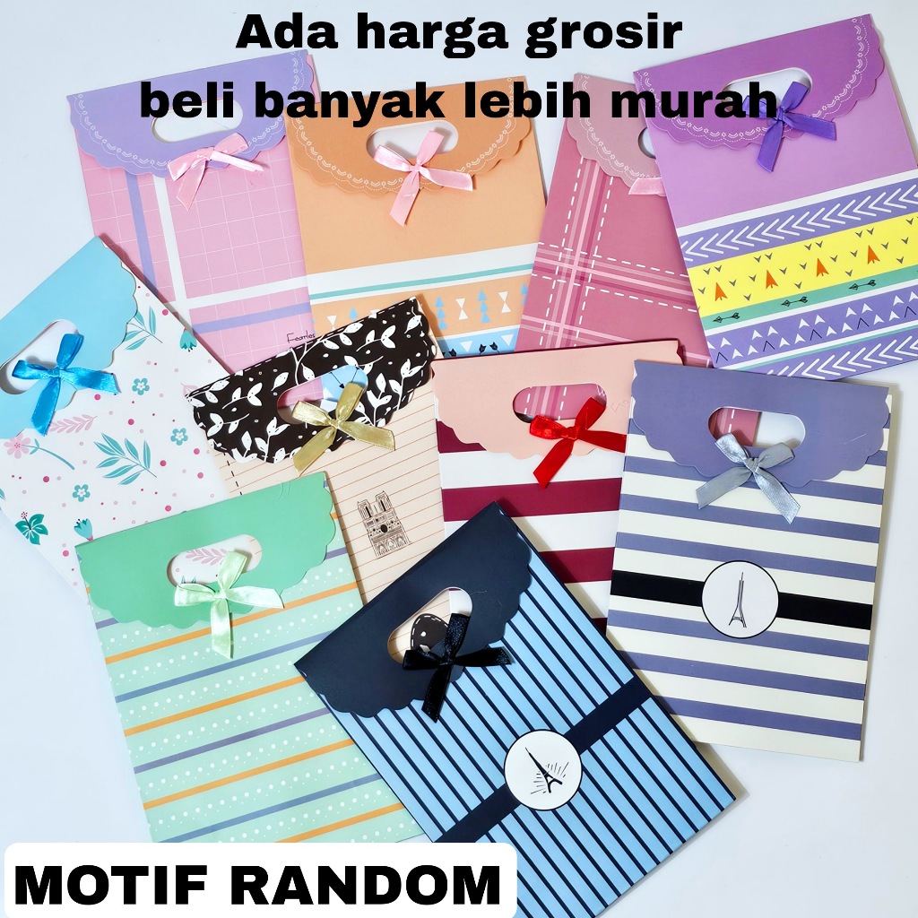 

SOS Paper Bag Kado FG-2(Ukuran M) (minimal 4) / Goodie Bag /Hand Bag/Tas Serbaguna / Tas Tenteng/Tas Kado/Tas Hadiah