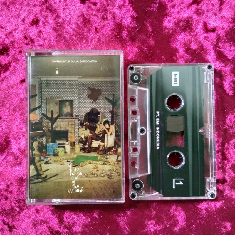 Kaset Tracey Thorn - Out Of The Woods