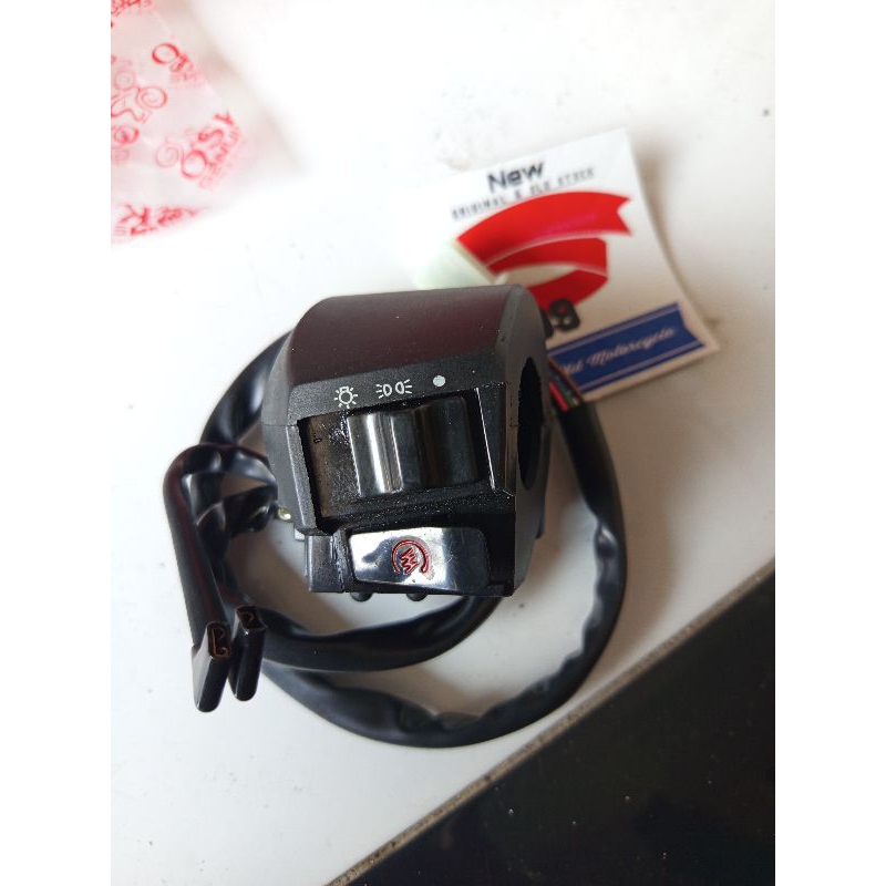 holder saklar tombol kanan honda megapro new
