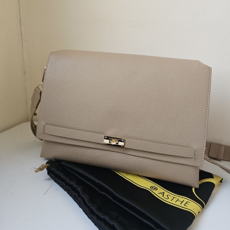 Tas Allora Bag Asthe Official Biscuit