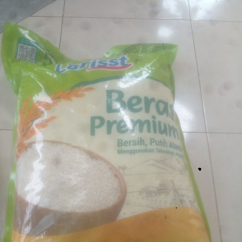 

Beras premium 5 kg beras berkualias baik