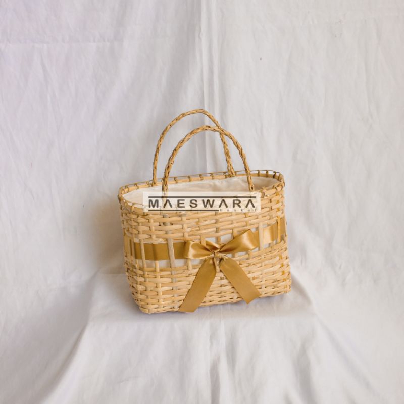 Keranjang Hampers/Keranjang Anyaman/Pitta