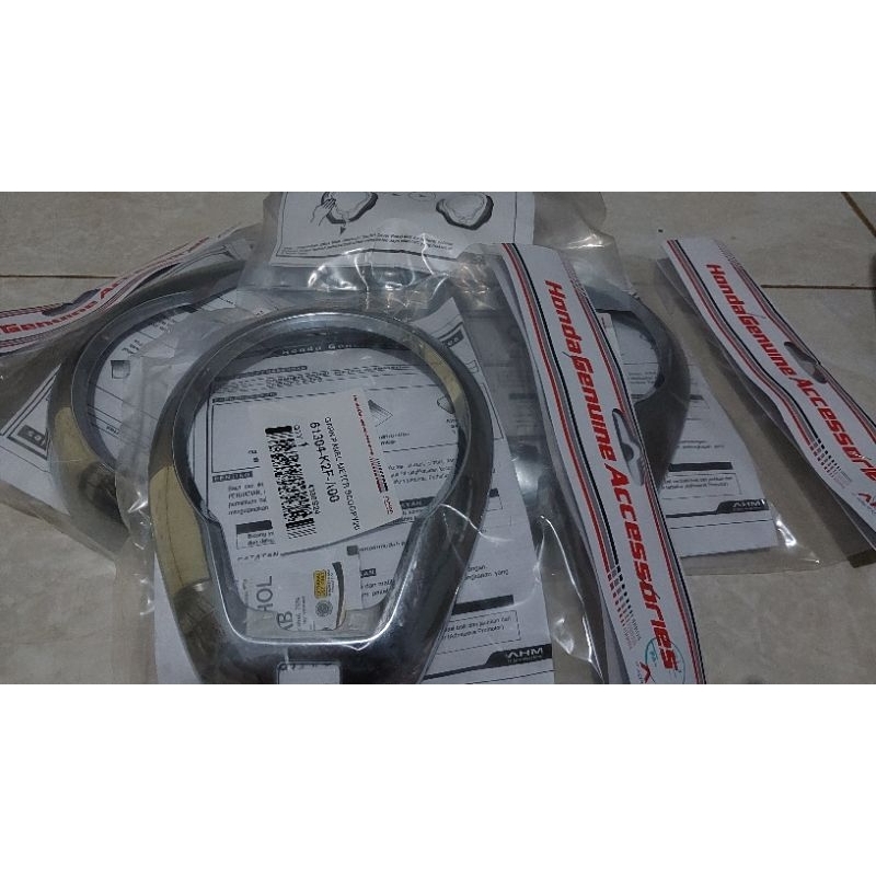 GARNISH SPEEDOMETER SCOOPY- KARPET SCOOPY