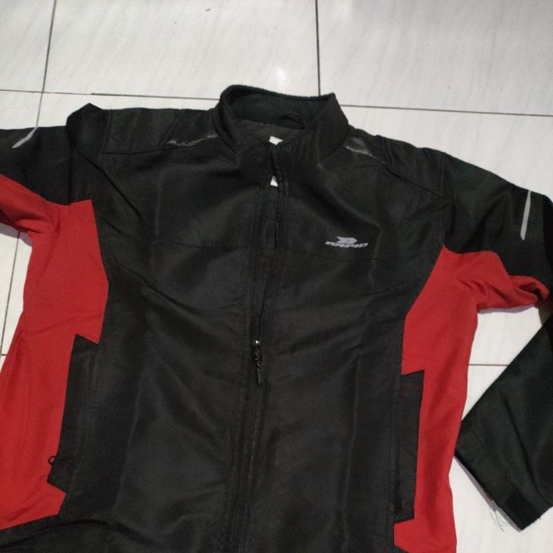 Jaket Rapid