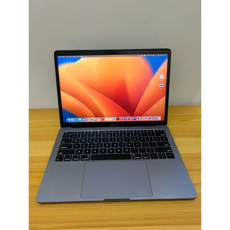 macbook pro 2017 8/256 second