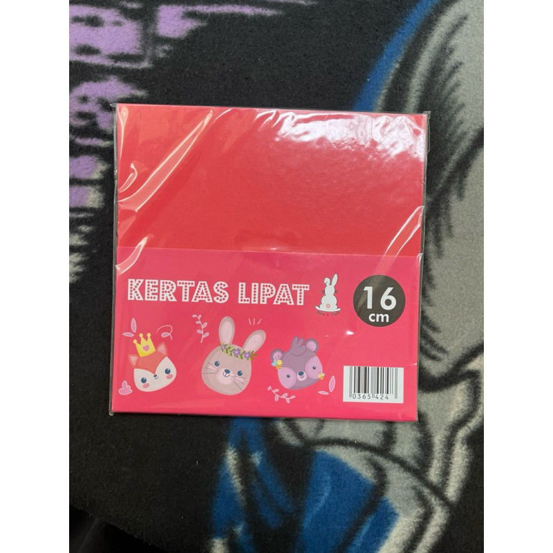

kertas lipat bulak balik 16 cm