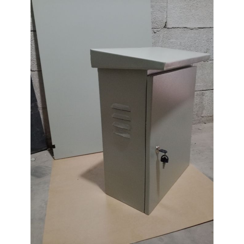 Box panel Outdoor ventilasi 30x40x20 40x30