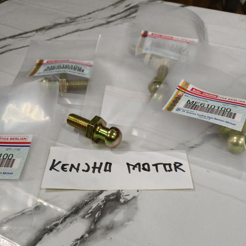 Baut  tonjokan kopling Mitsubishi Ps125T /ps110T canter