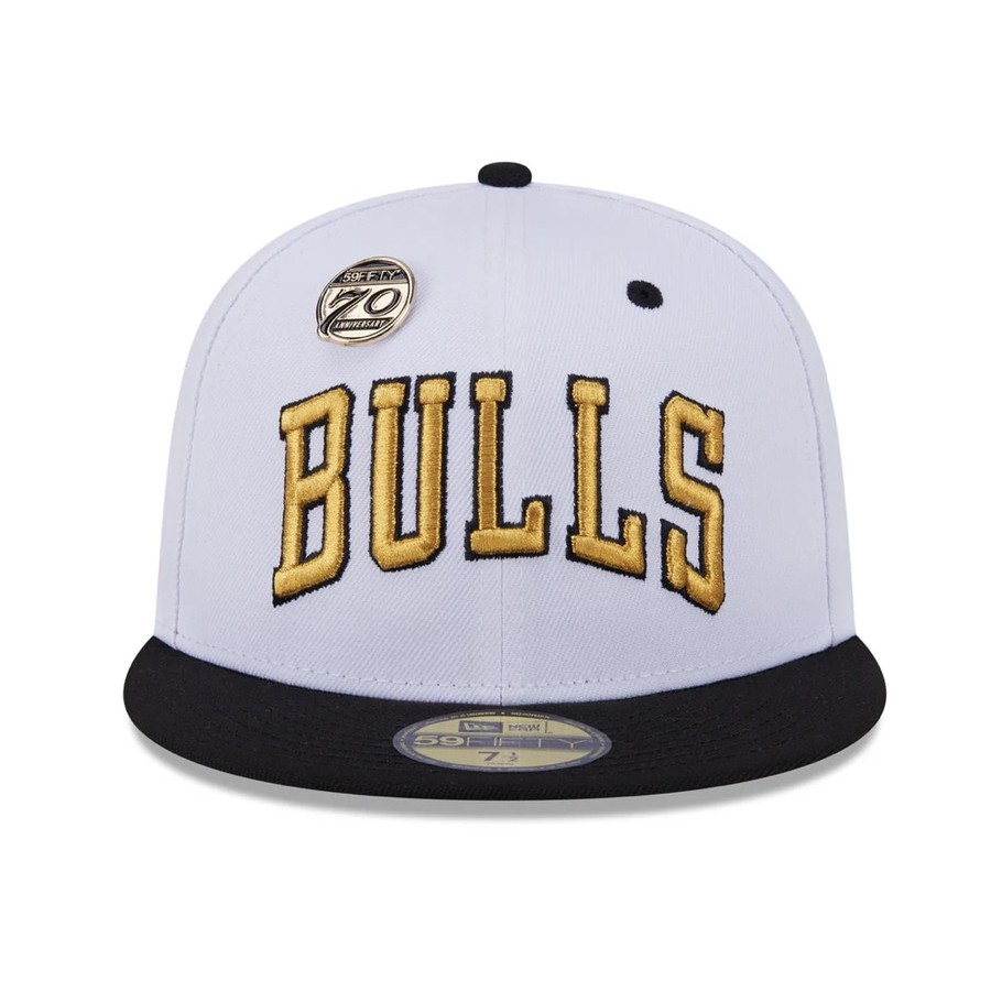 Topi New Era 59Fifty Day 70th Anniversary Chicago Bulls White 5950 Fitted Cap 100% Original Resmi