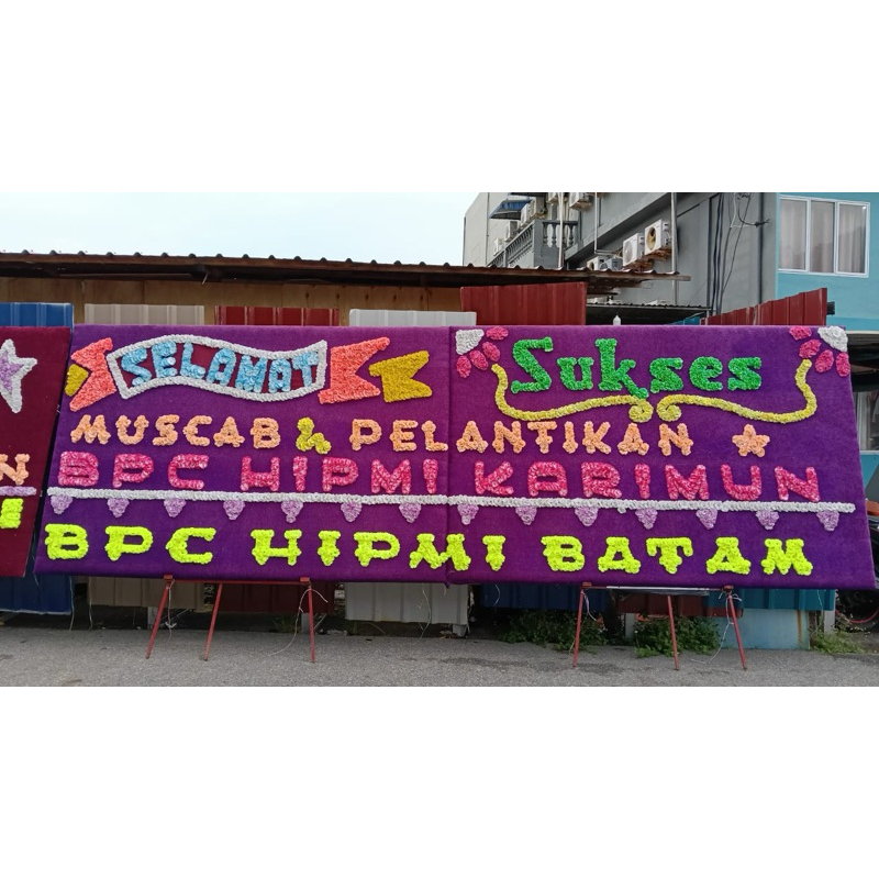 PAPAN BUNGA SUYOK KARIMUN / KARANGAN BUNGA KARIMUN