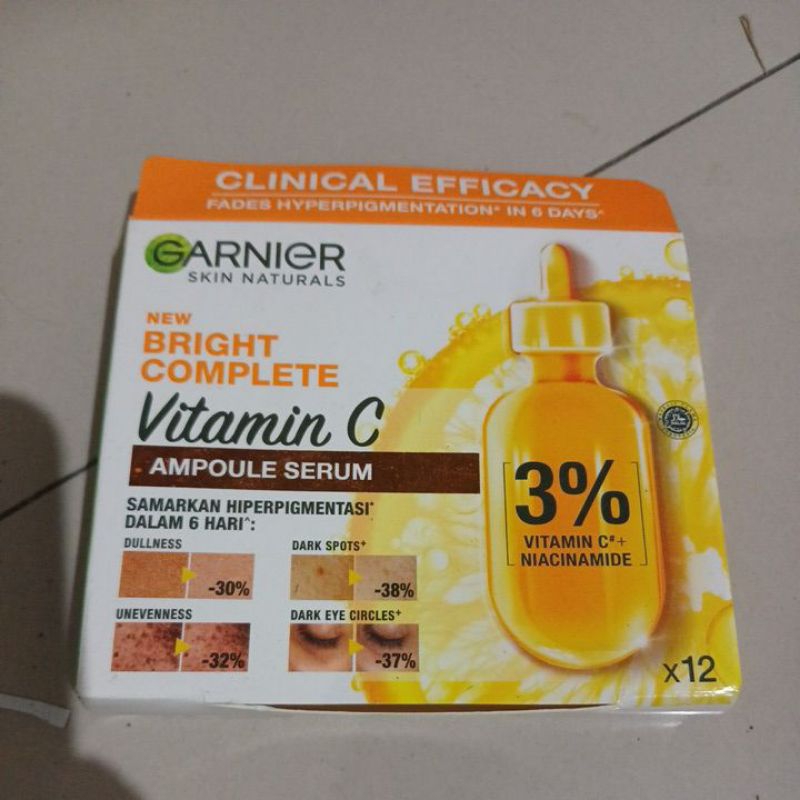 [ isi 12] Garnier Ampoule Serum Bright Complete Vitamin C Ampoule Serum Hiperpigmentasi 1,5 ml x12